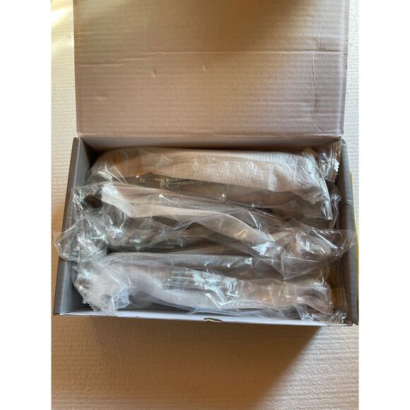 9 Pack of Amerdeco Oil Rubbed Bronze Cabinet Pulls with Screws - Picture 6 of 7